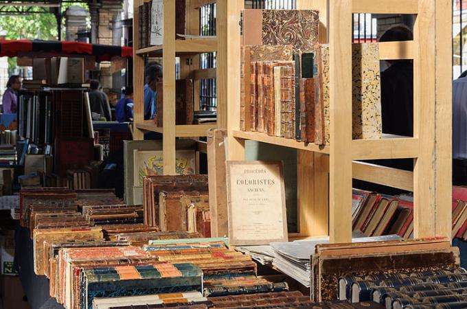 The George Brassens Old and Used Book Market